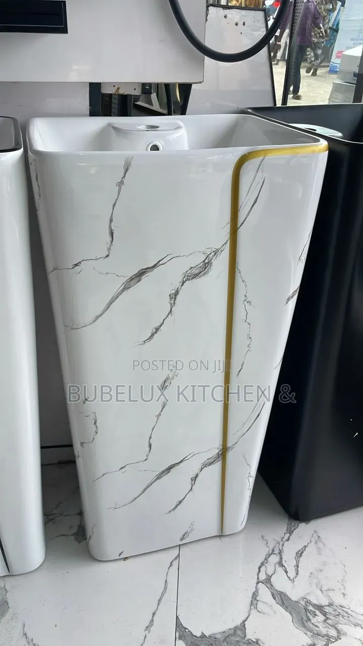Brand New Luxury Marble Pedestal Basin - White With Gold Trim