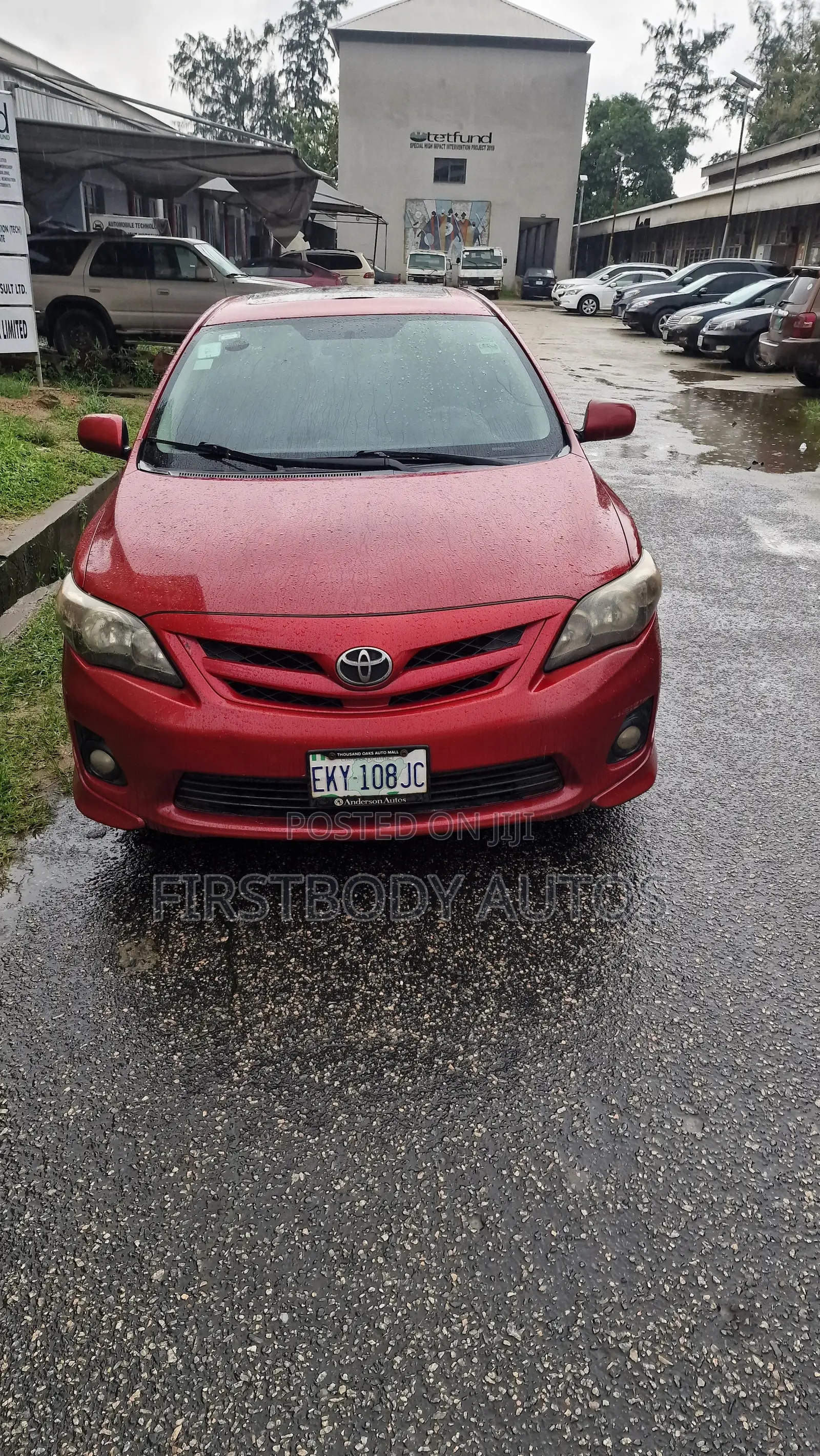Toyota Corolla 2011 Red