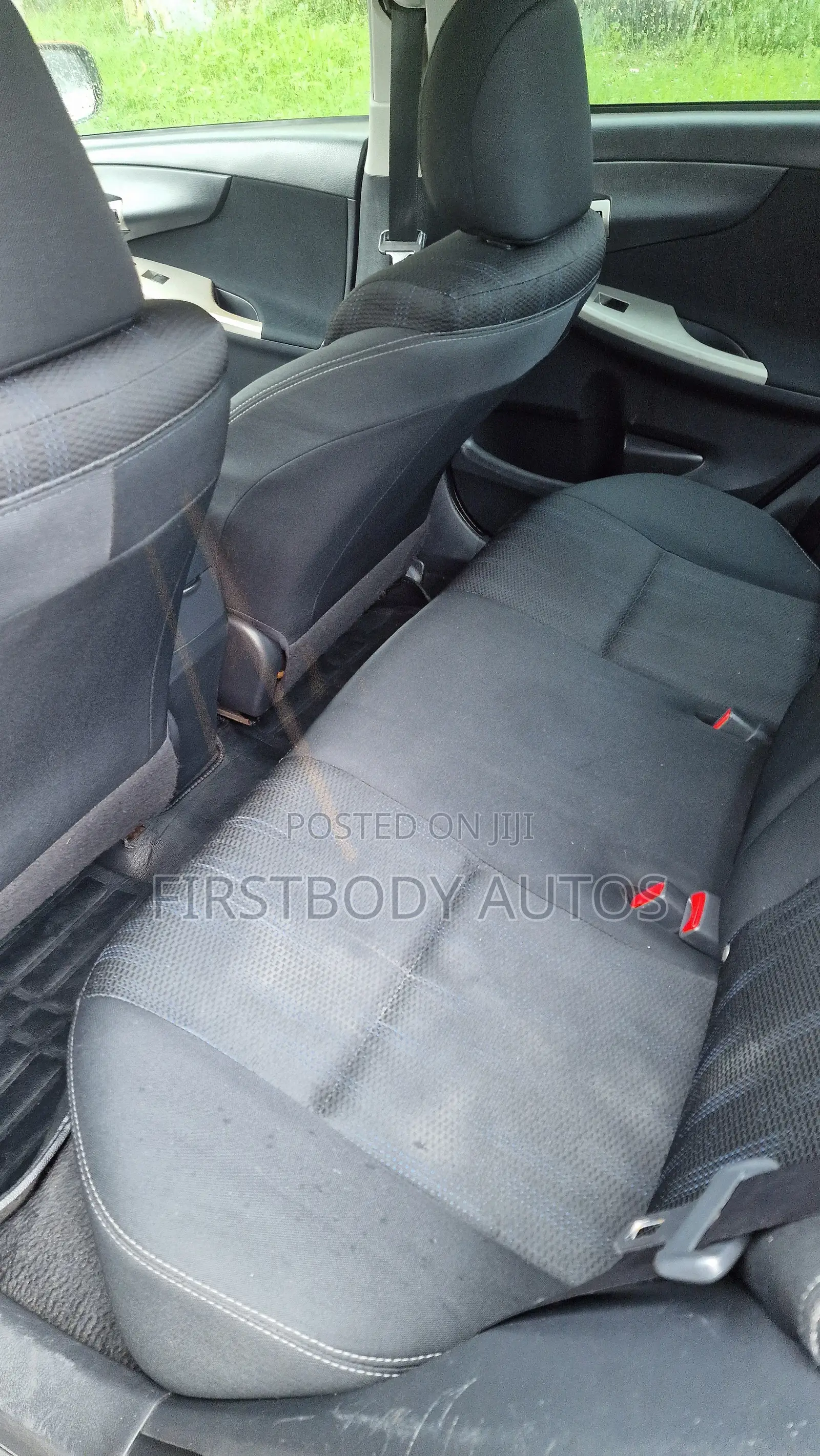 Toyota Corolla 2011 Red