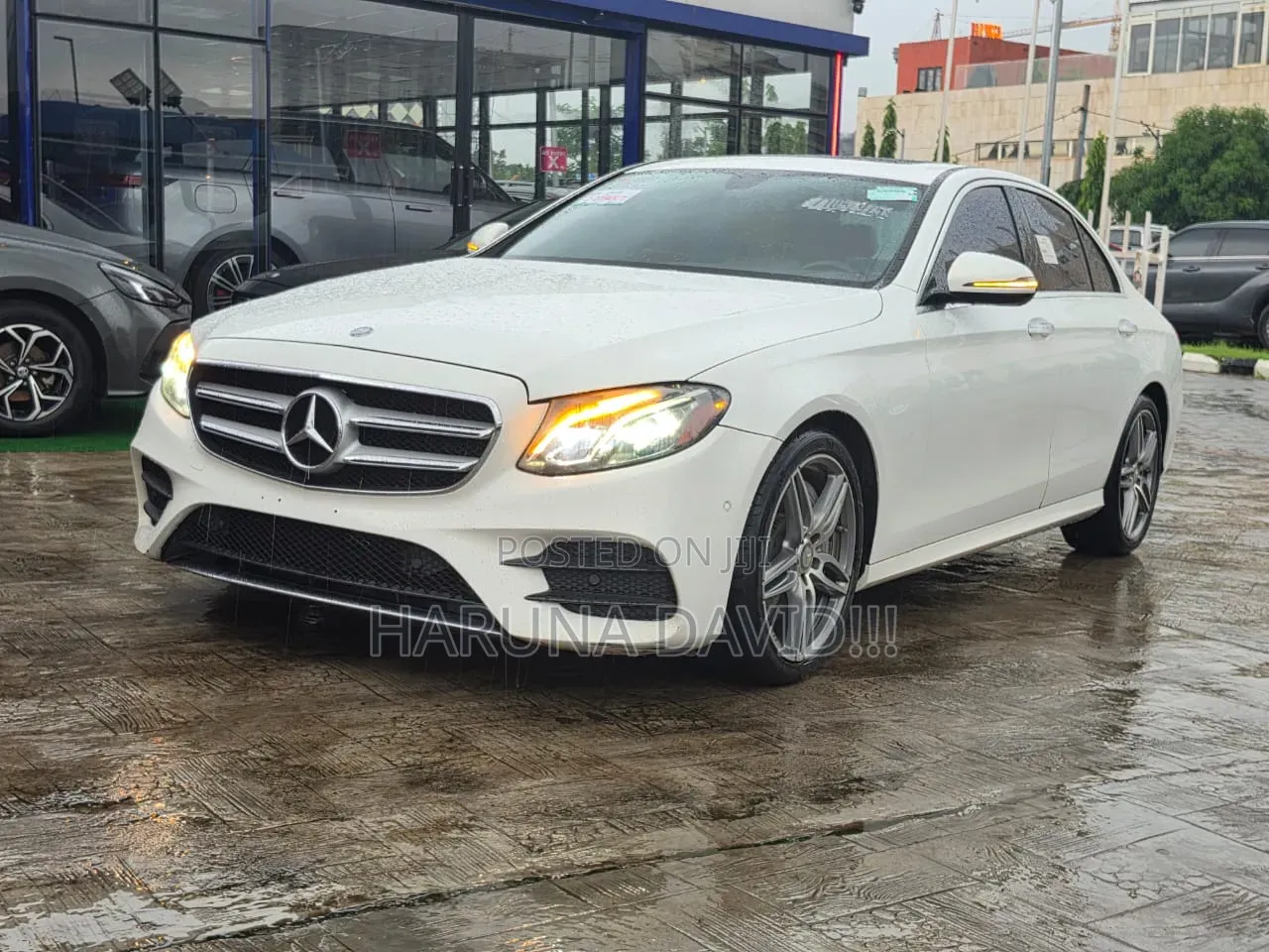 Mercedes-Benz E300 2017 White