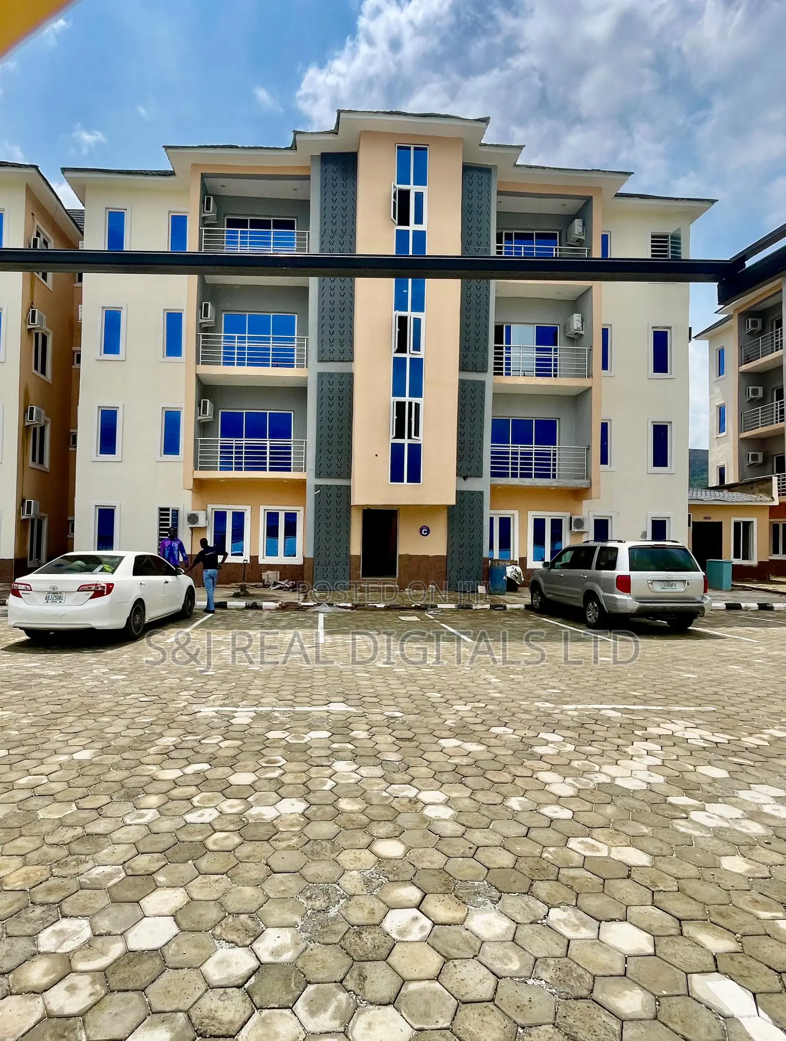 3bdrm Apartment in Katampe (Main) for sale