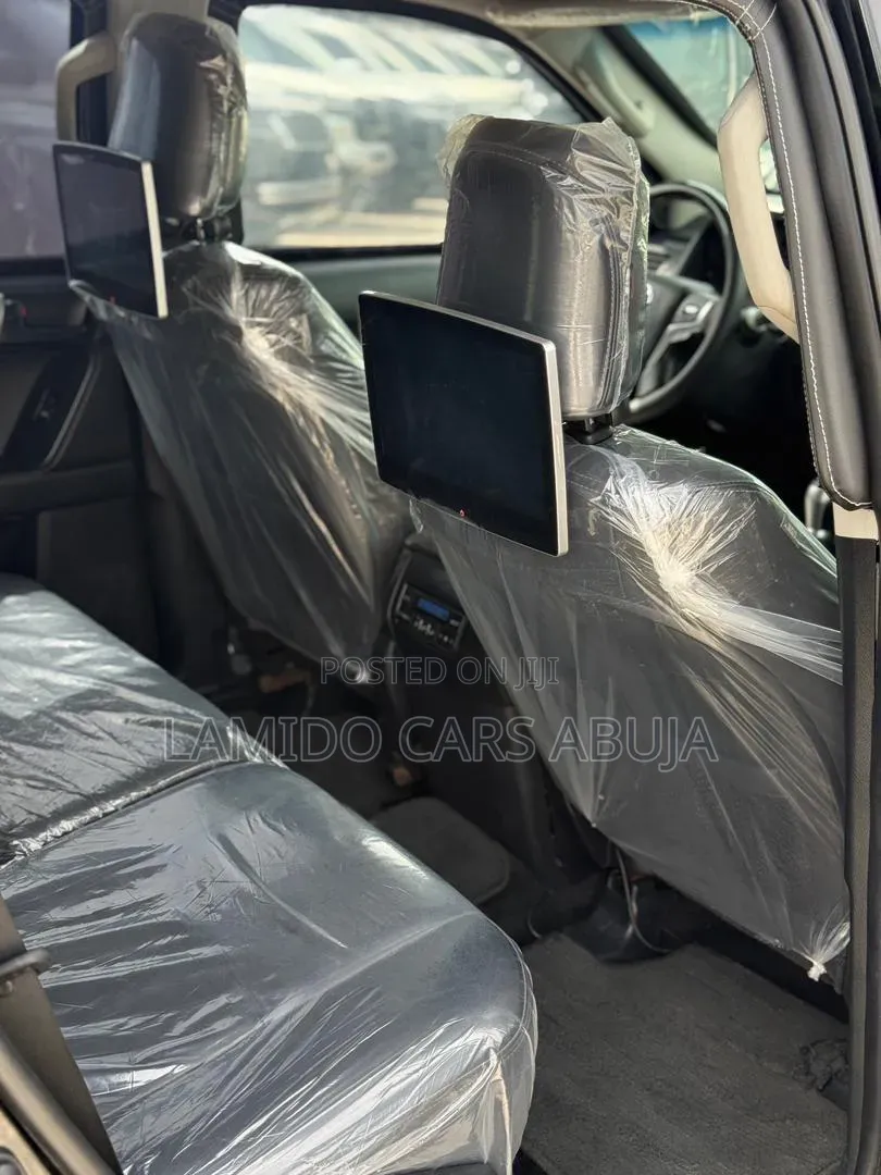 Toyota Land Cruiser Prado 2021 Black
