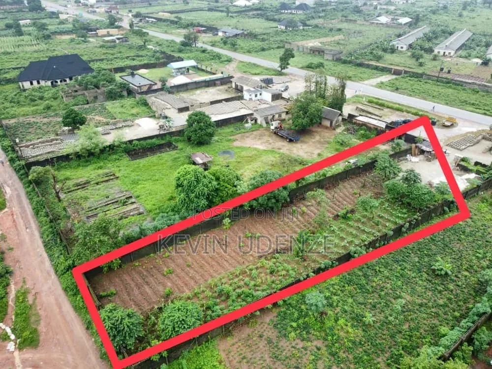 2 Plots of Commercial Land