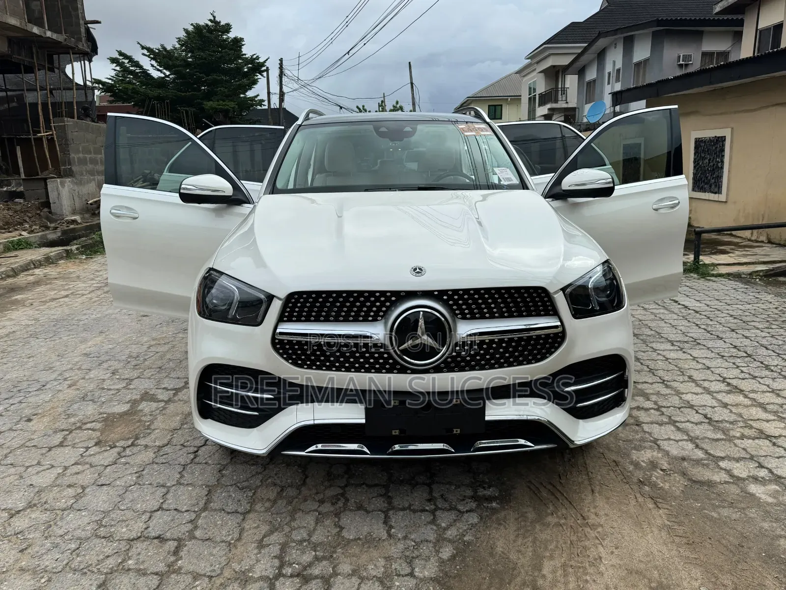 Mercedes-Benz GLE-Class 2022 White