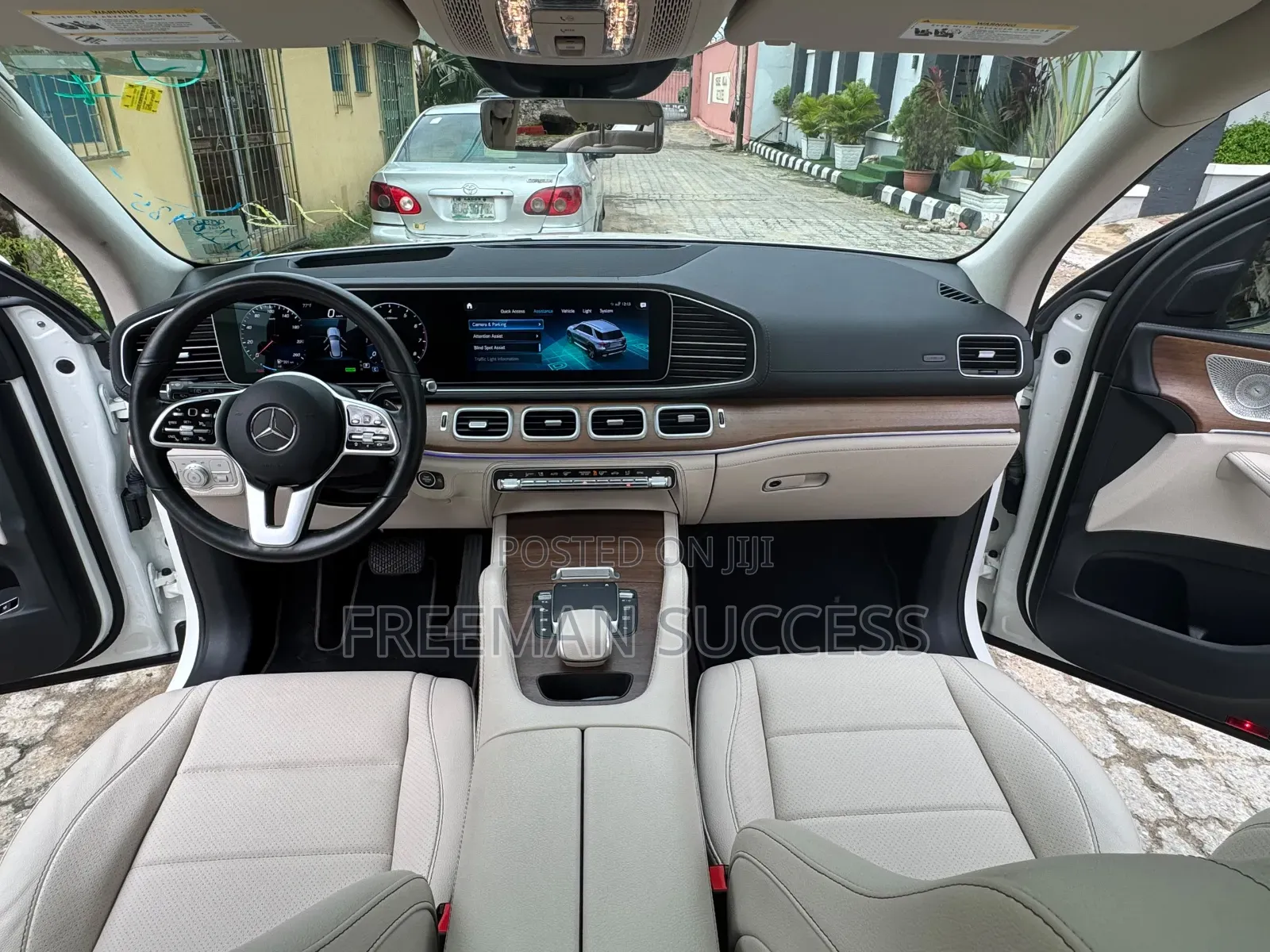 Mercedes-Benz GLE-Class 2022 White
