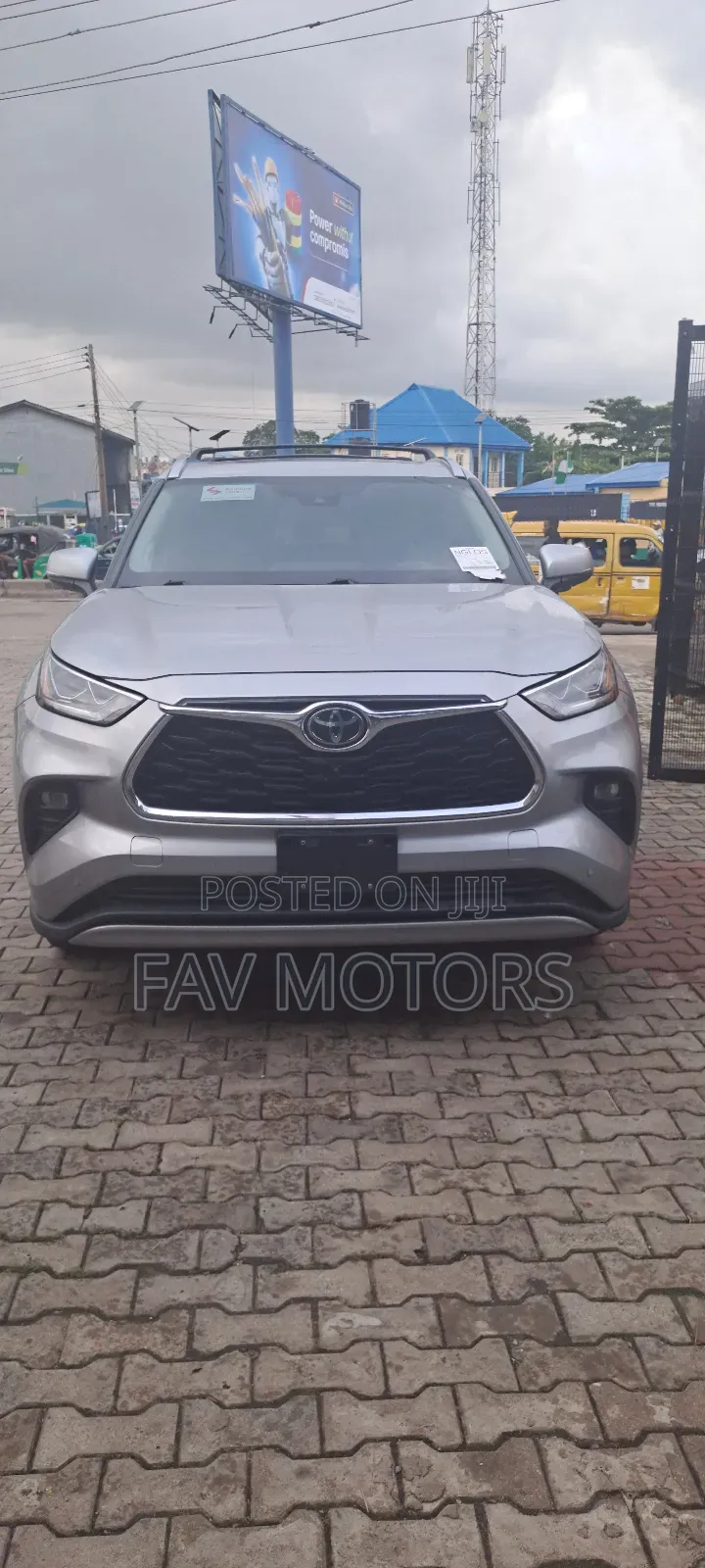Toyota Highlander Platinum AWD 2020 Gray