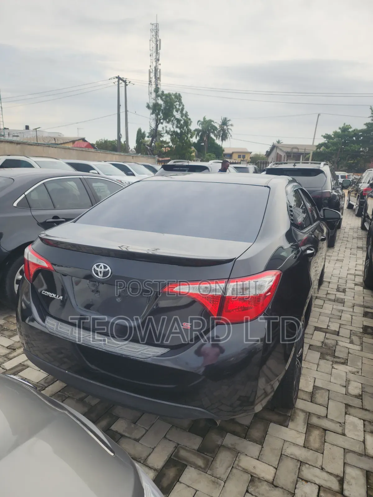 Toyota Corolla 2015 Black