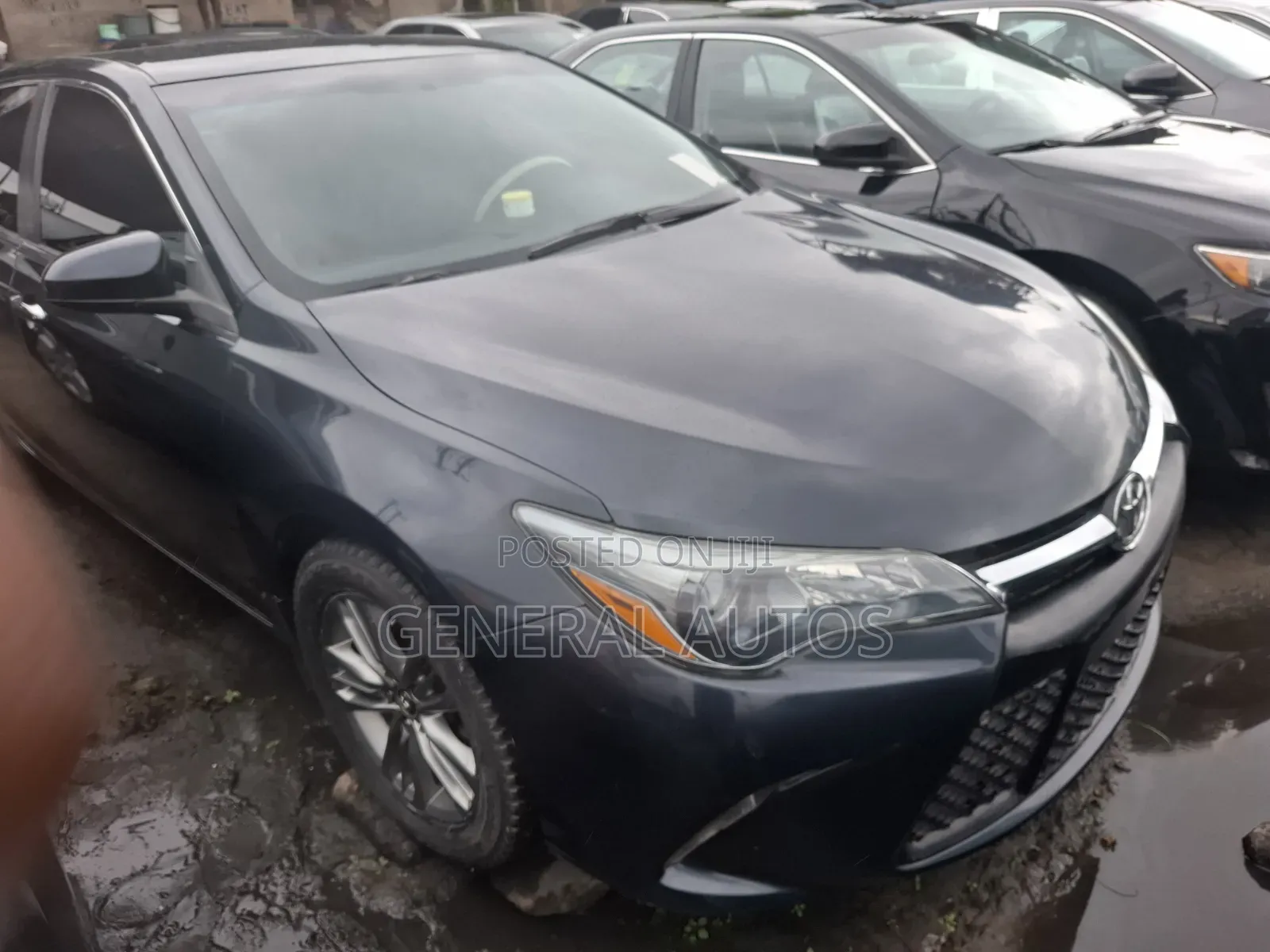 Toyota Camry SE 4dr Sedan (2.5L 4cyl 6A) 2016 Gray