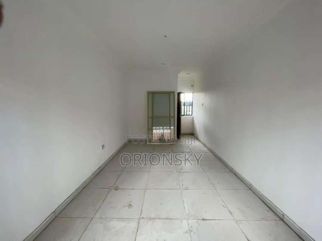 5bdrm Duplex in Omole Phase 1 for sale