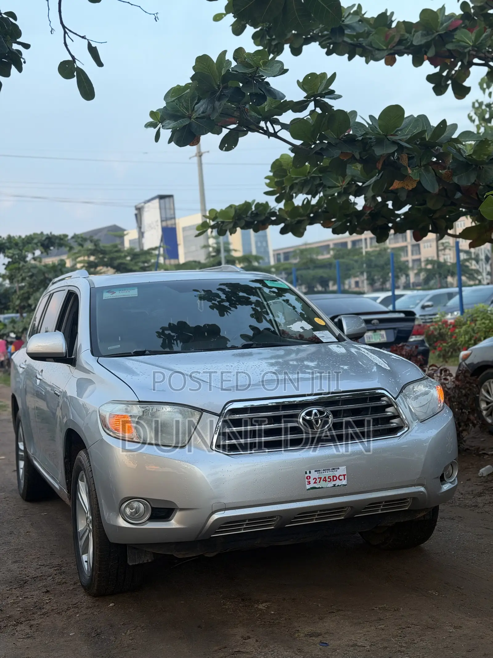 Toyota Highlander Limited 2011 Silver