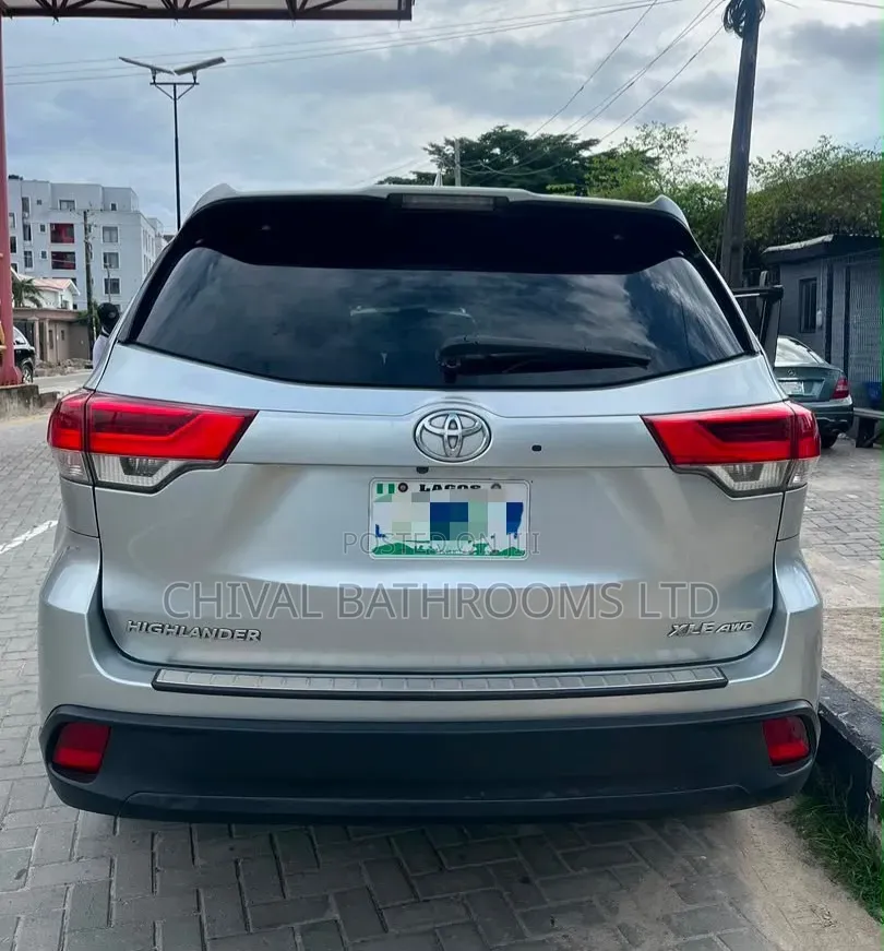 Toyota Highlander 2017 Silver