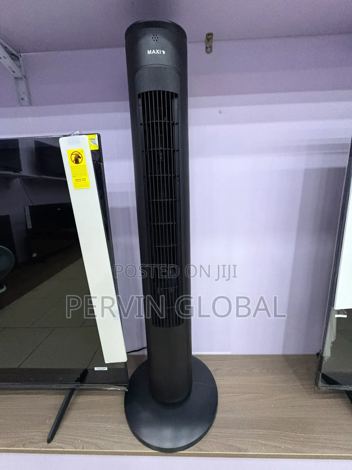 Maxi 40inches Tower Fan Black
