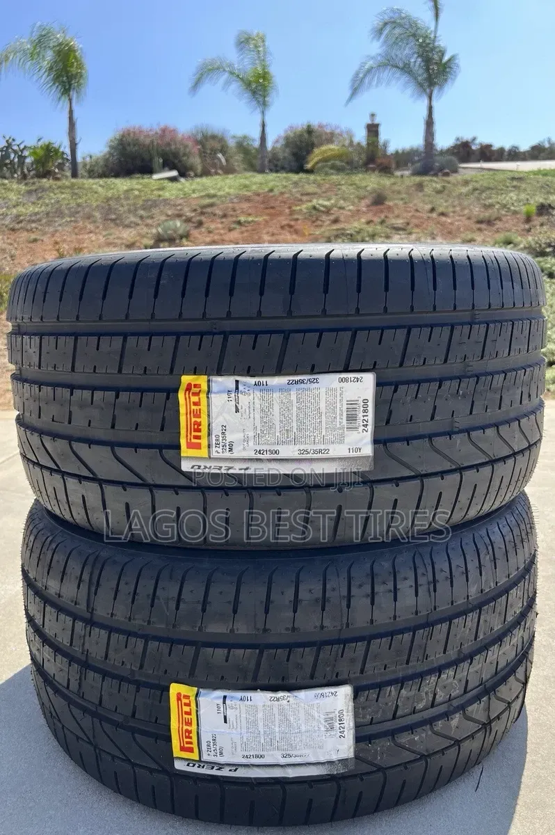  Premium Pirelli P Zero 325/35 R22 – Staggered Rear Setup Tires |