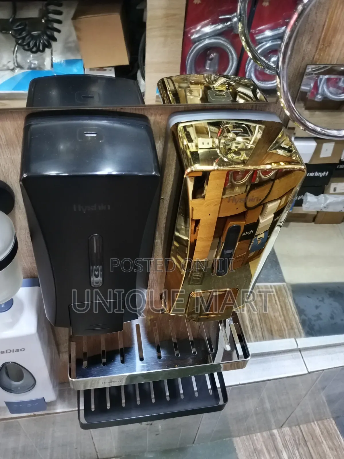 1000ml Wall Mounted Black/Gold Manual Soap/Sanitizer Dispenser
