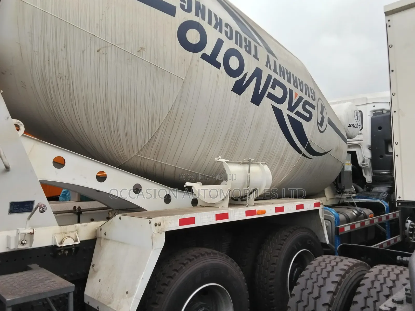 Concrete Mixer Truck CNG