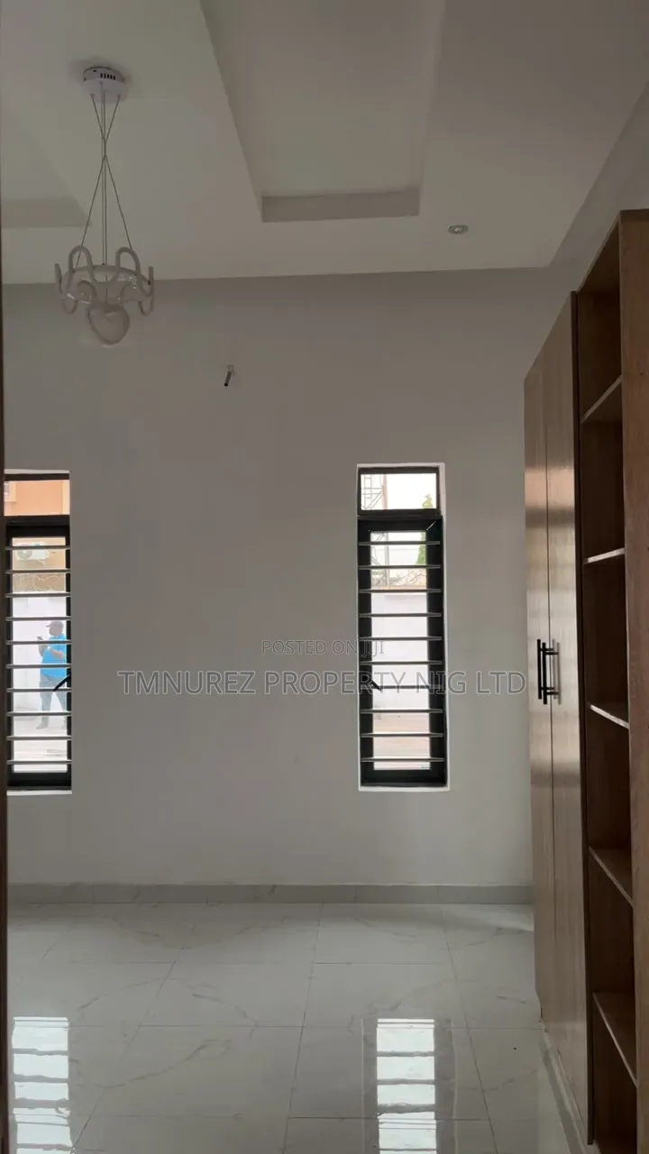 2bdrm Apartment in Abraham Adesanya for sale