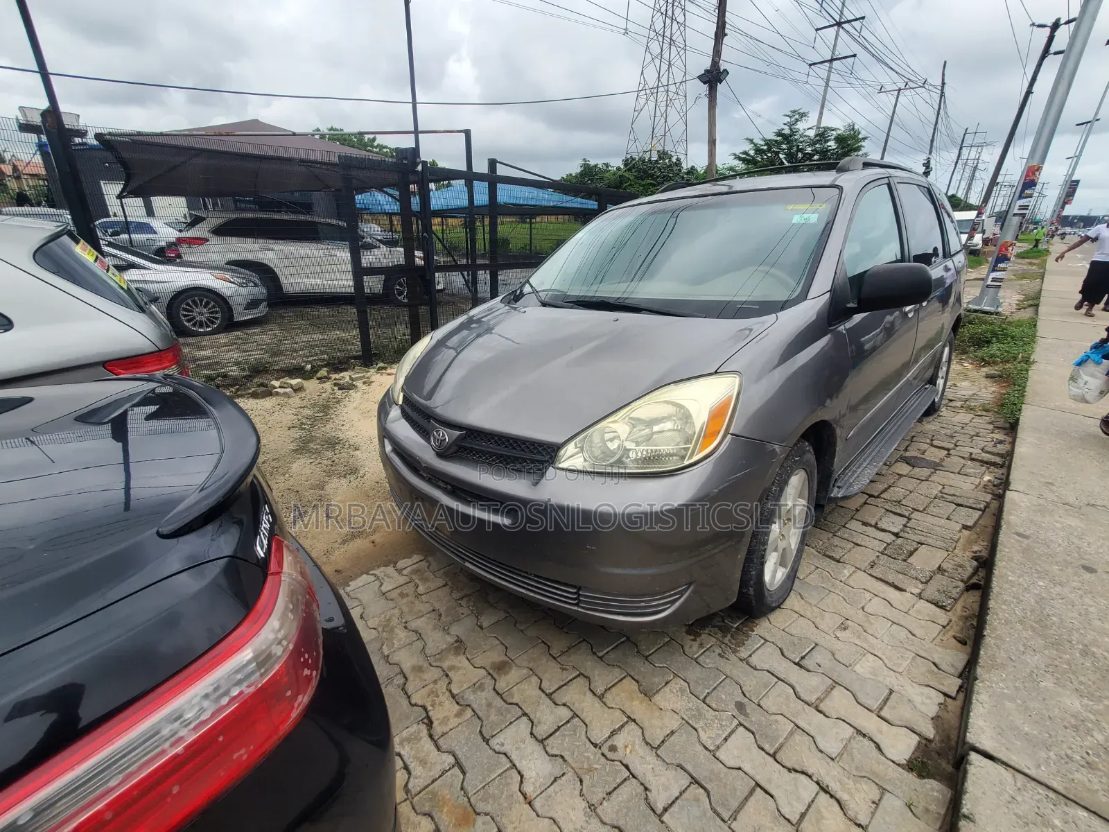Toyota Sienna 2005 Gray
