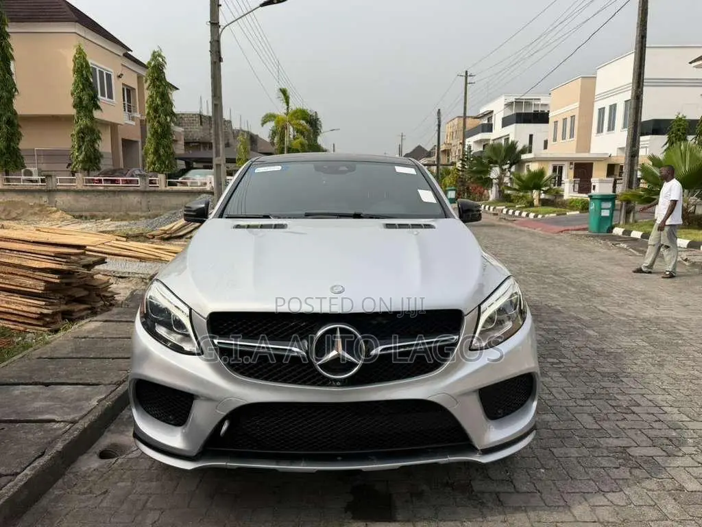 Mercedes-Benz GLE-Class 2016 Silver