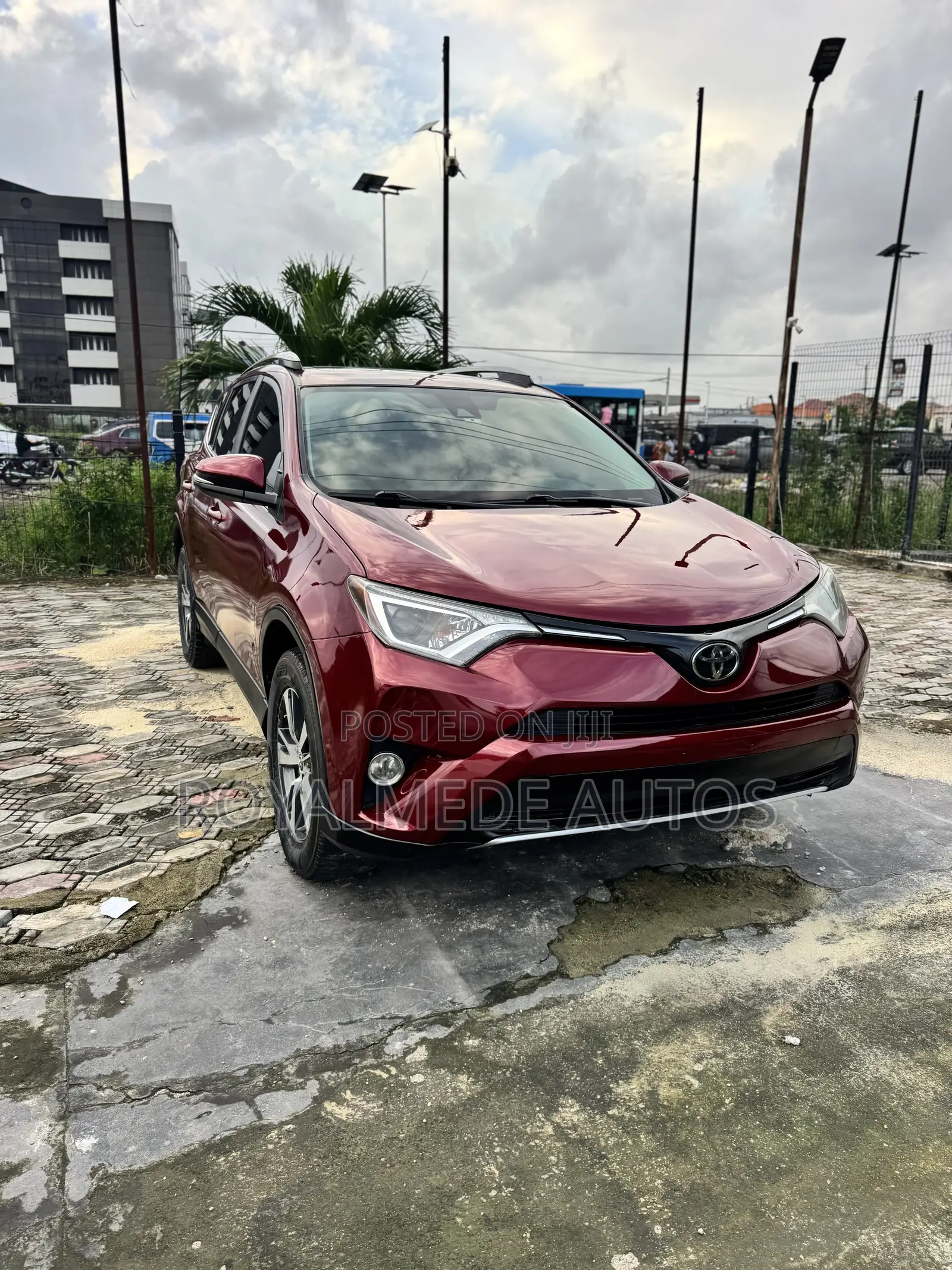 Toyota RAV4 2018 Red