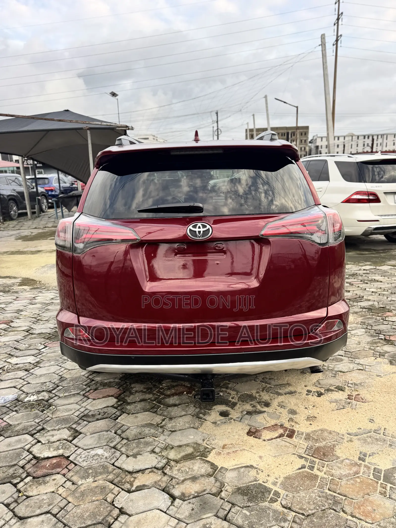 Toyota RAV4 2018 Red