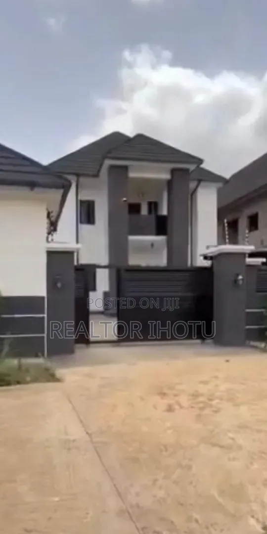 4bdrm Duplex in Kubwa for sale