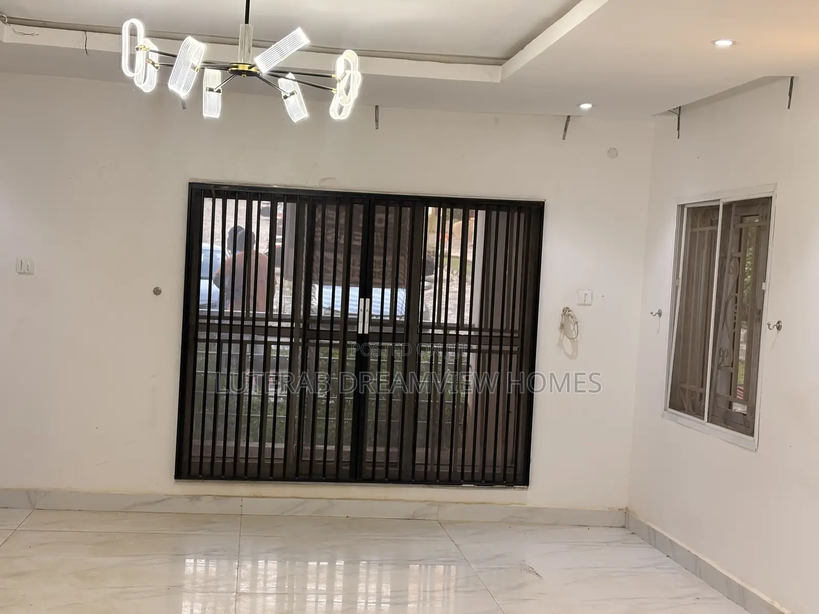 2bdrm Block of Flats in Guzape for rent