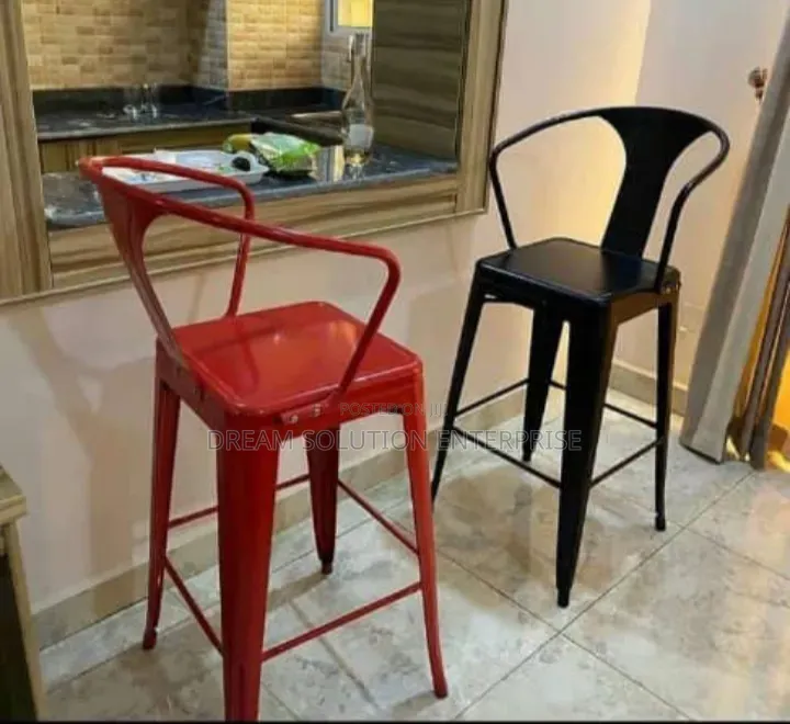 Quality Imported Metal Bar Stool With Backrest