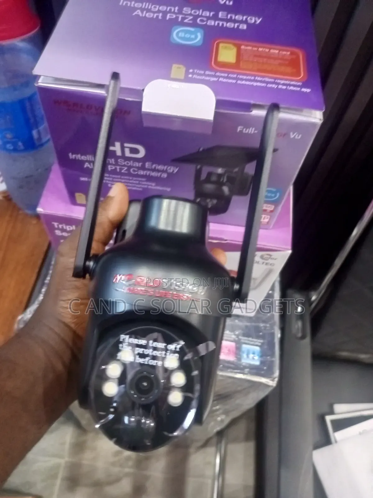 Single Lense Ubox Smart Solar CCTV Camera