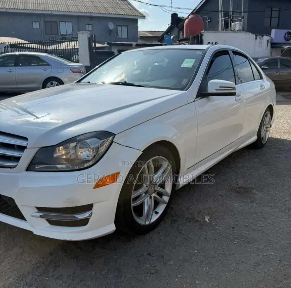 Mercedes-Benz C250 2013 White