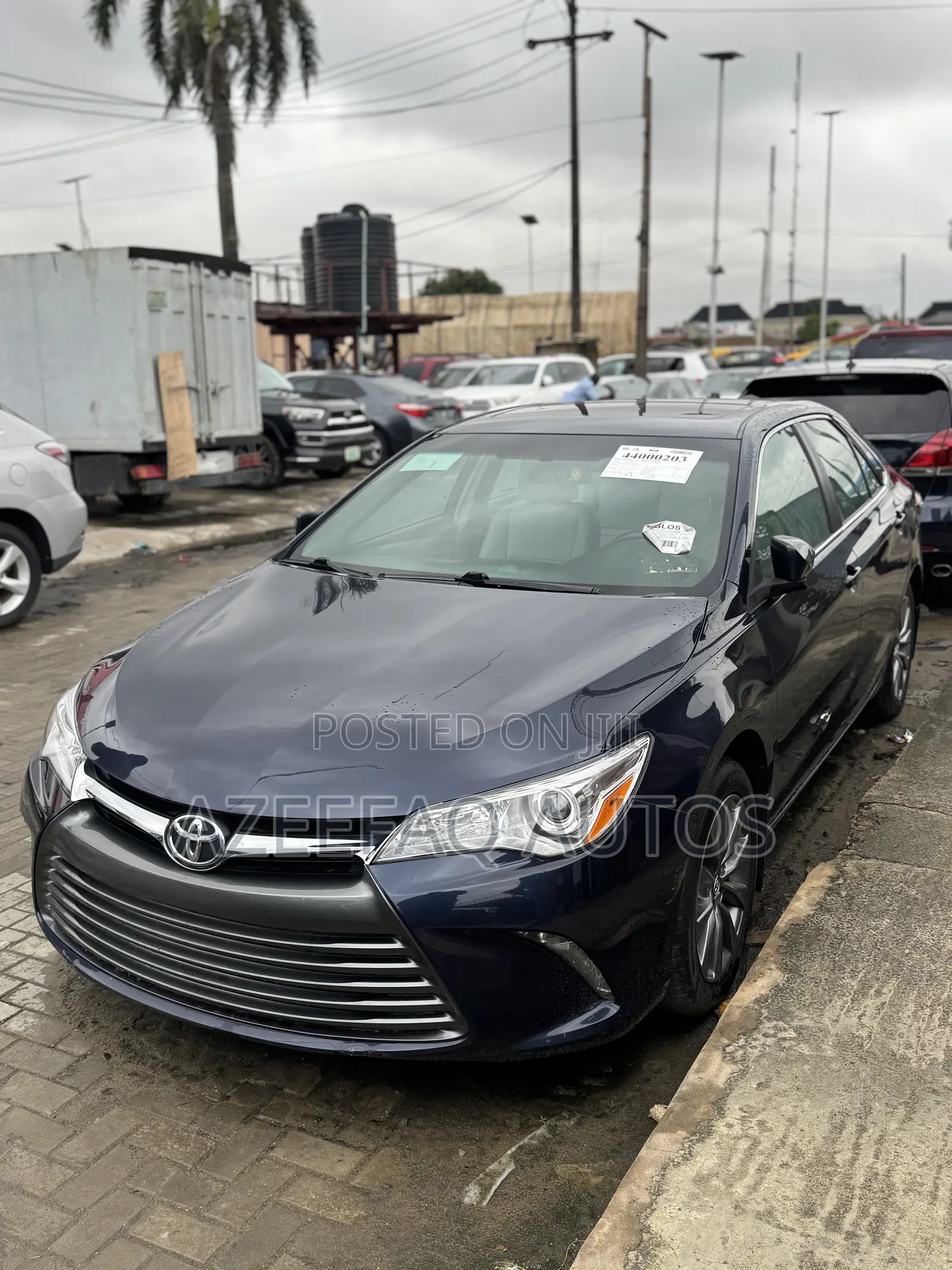 Toyota Camry XLE 4dr Sedan (2.5L 4cyl 6A) 2016 Blue