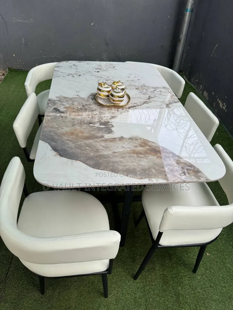 6 Seater Dining/ Modern Marble Dining