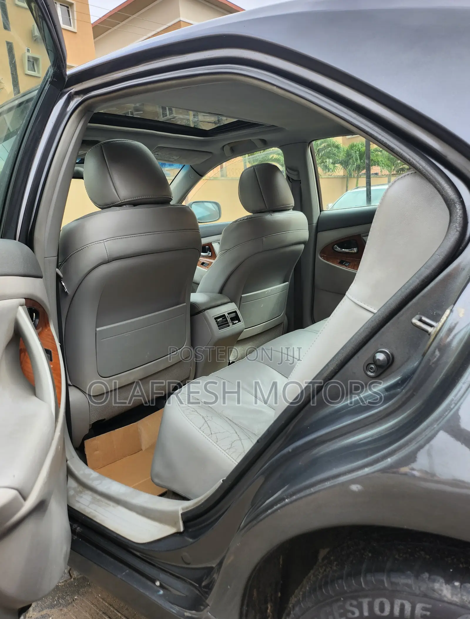 Toyota Camry XLE 4dr Sedan (2.4L 4cyl 5A) 2009 Gray