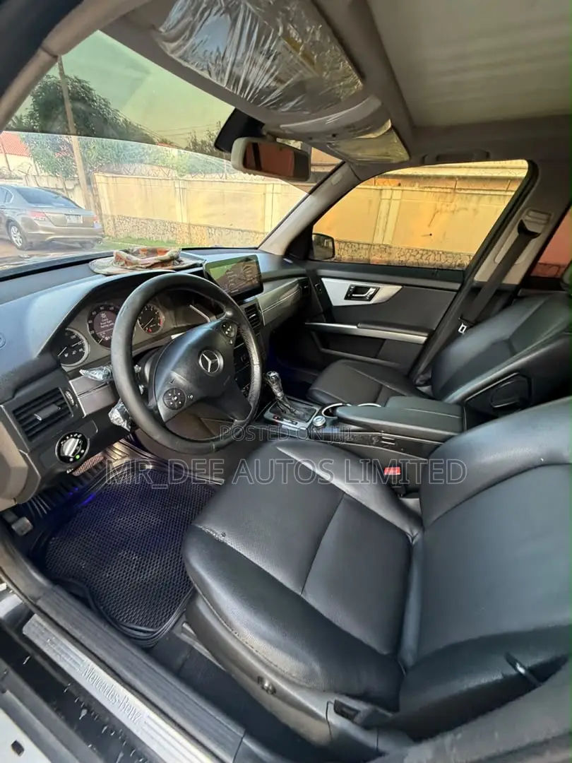Mercedes-Benz GLK-Class 2009 Black
