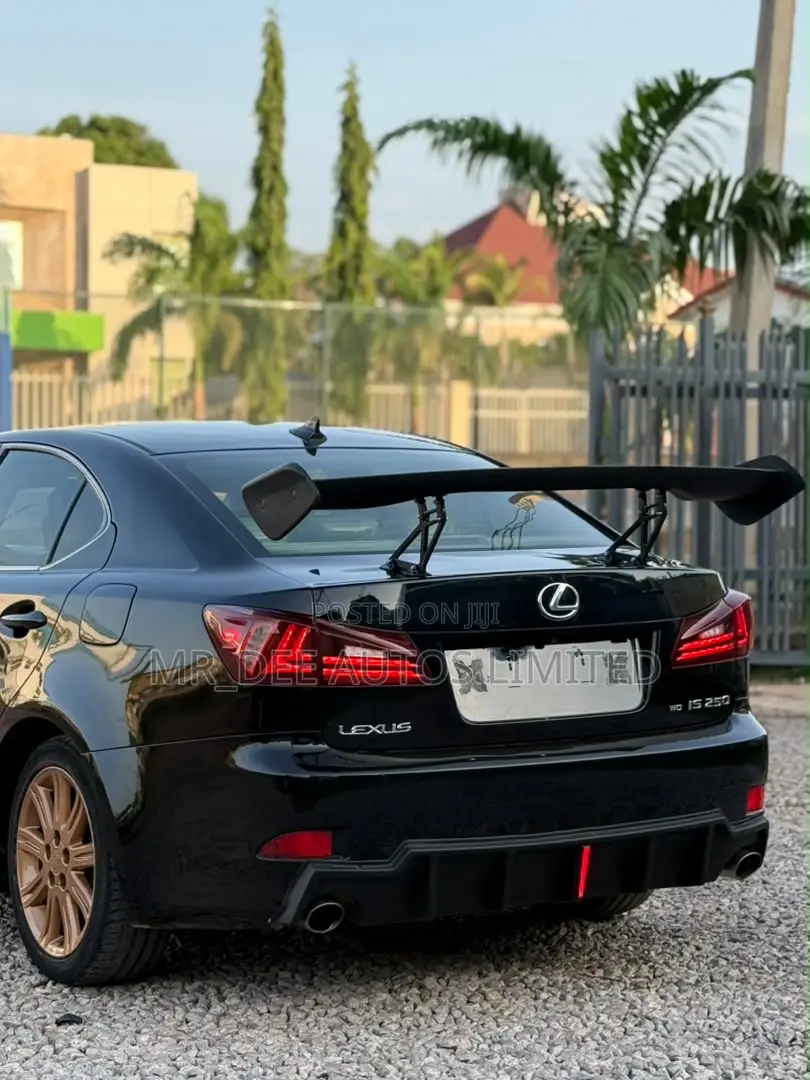 Lexus IS 2015 Black