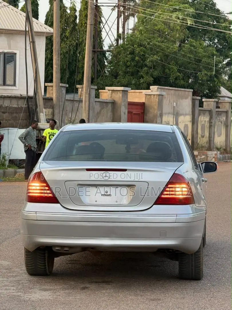Mercedes-Benz C230 2003 Silver