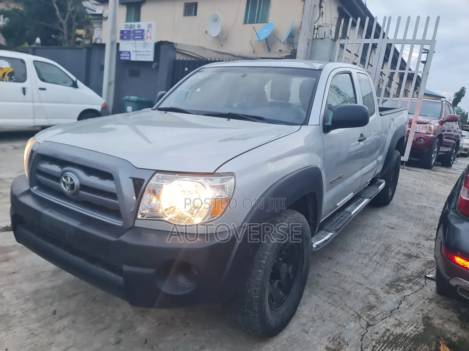 Toyota Tacoma 2010 Silver