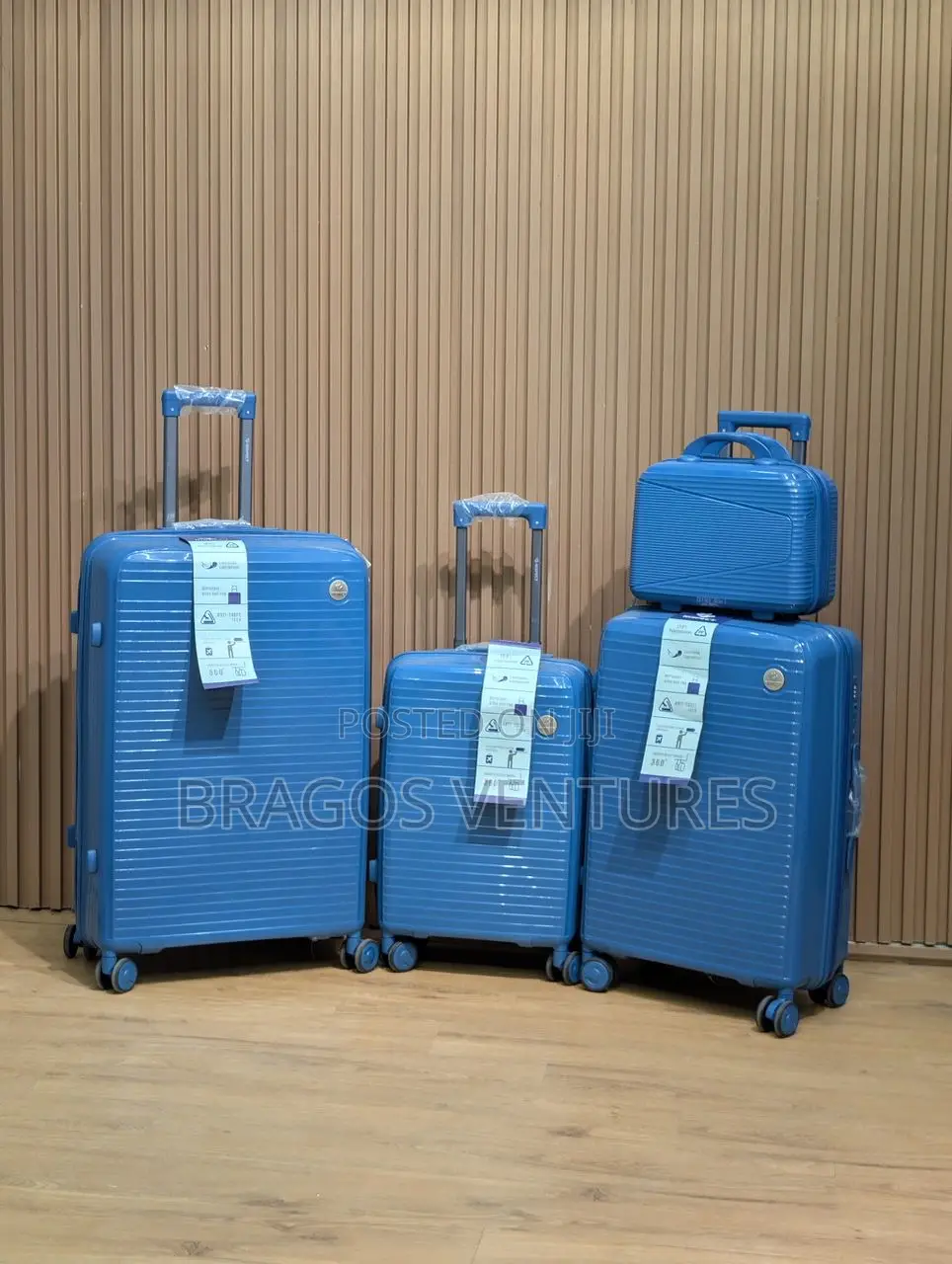 Set of 4pcs Nispect Boxes/Luggage