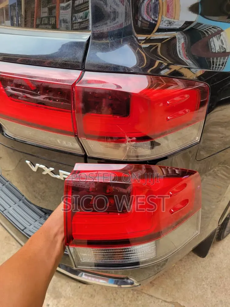 Back Fender Rear Light for Landcruiser