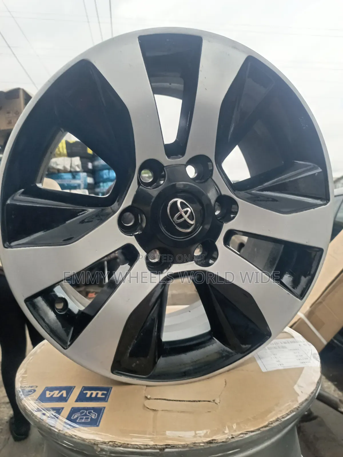 17inches for Toyota Hilux Direct Tokunbo 2017/18 Model Now in Stock