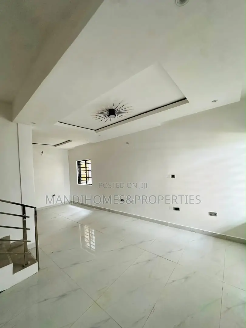 3bdrm Duplex in Ajah for sale