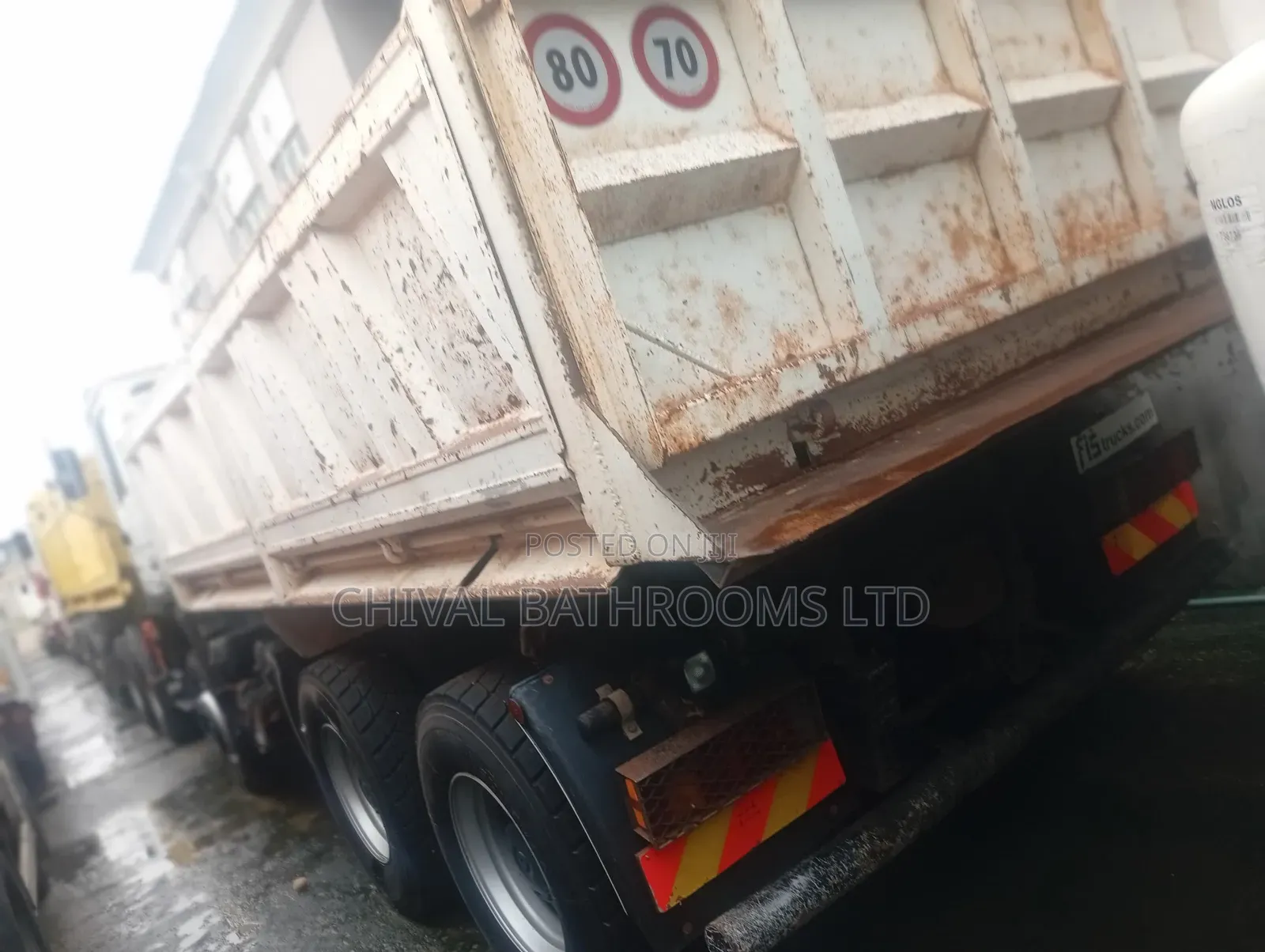Man Tipper Manual Injector