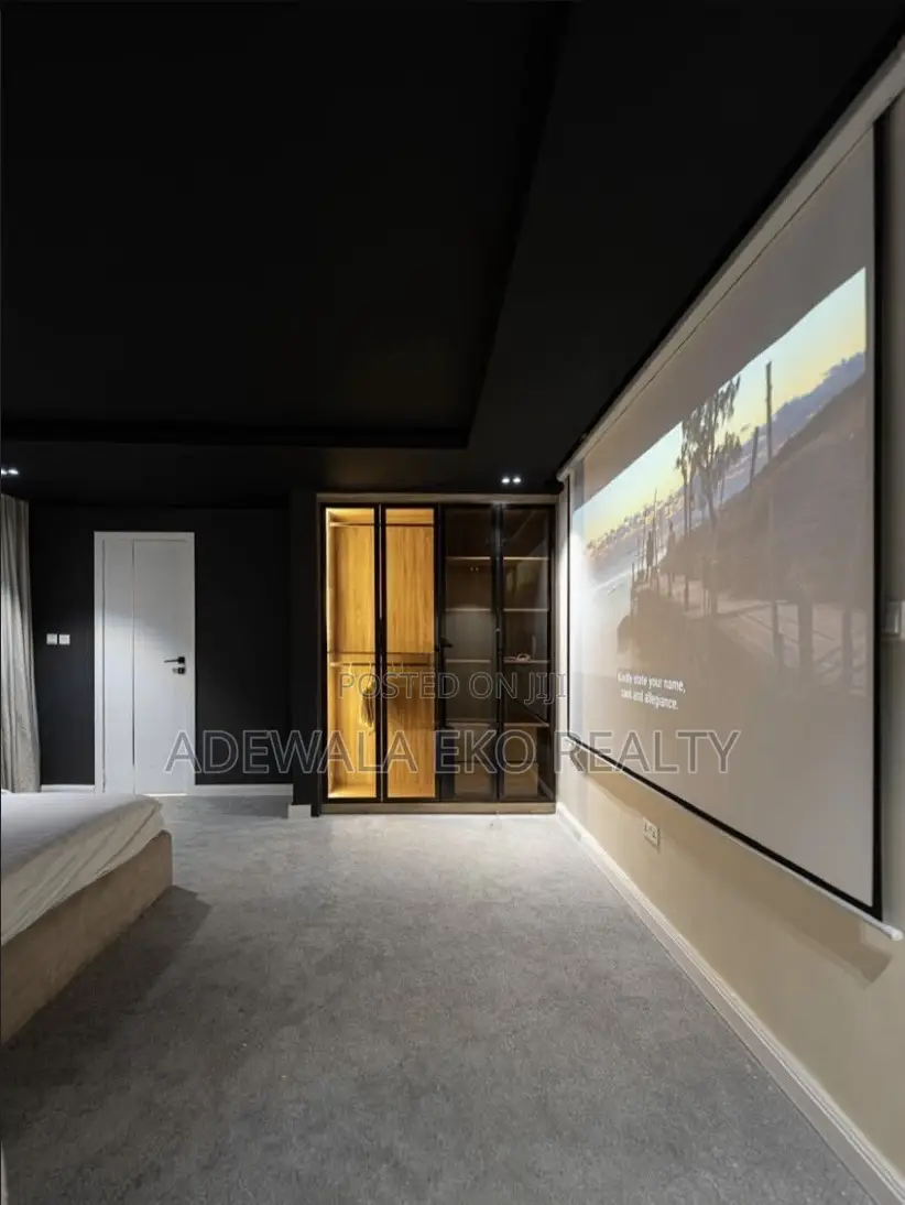 Lux 1-Bedroom Shortlet in Lekki Phase 1 - 85" Cinema TV 24/7 Power.