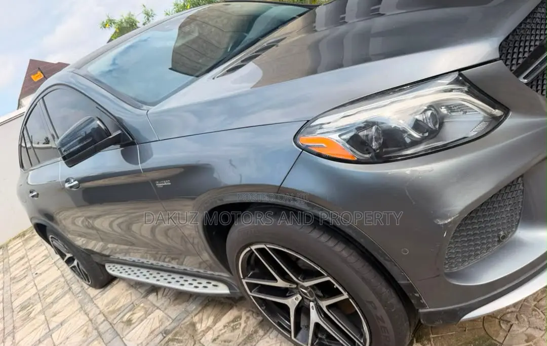 Mercedes-Benz GLE-Class 2019 Gray