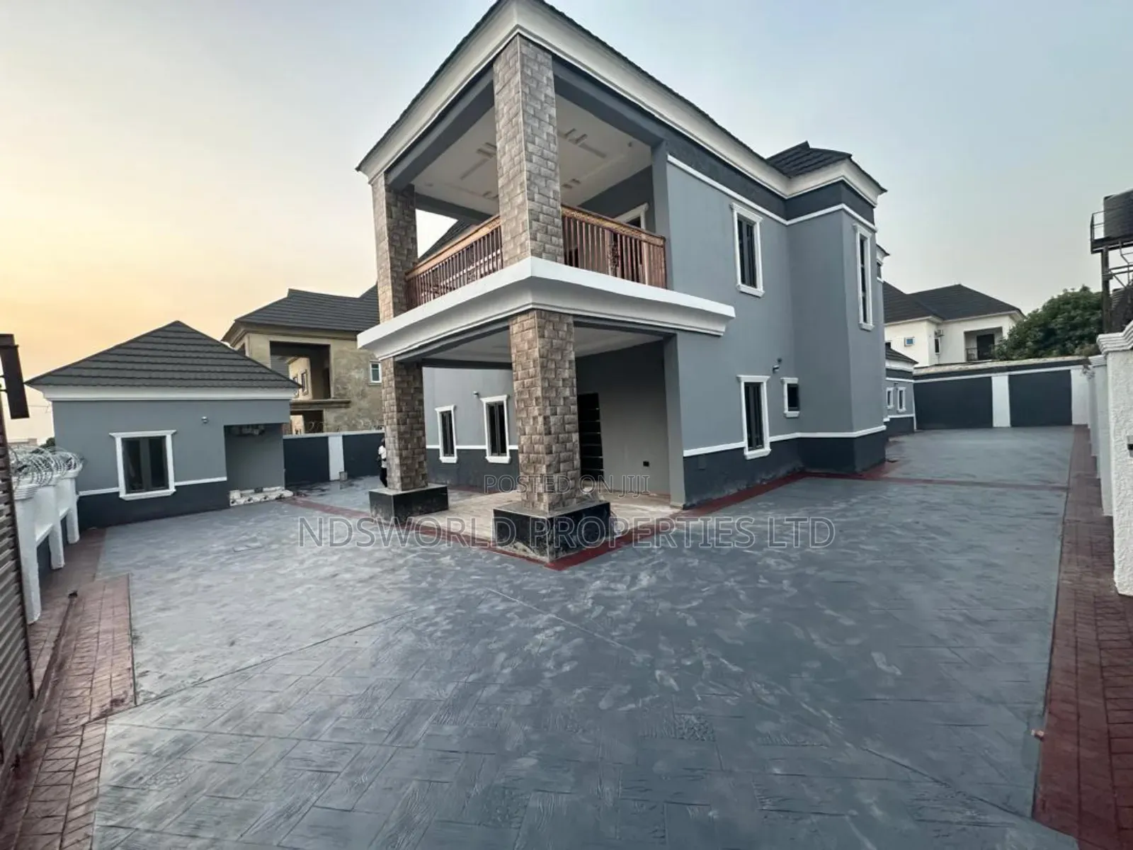 Furnished 4bdrm Duplex in Supercell Estate, for sale