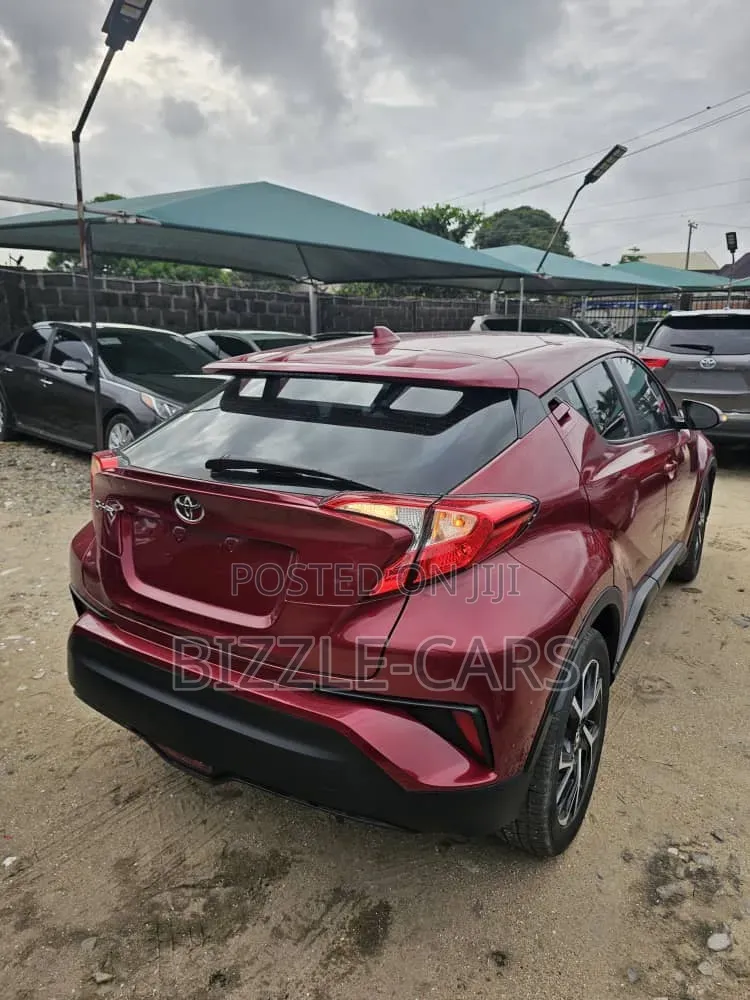 Toyota C-HR 2017 Red
