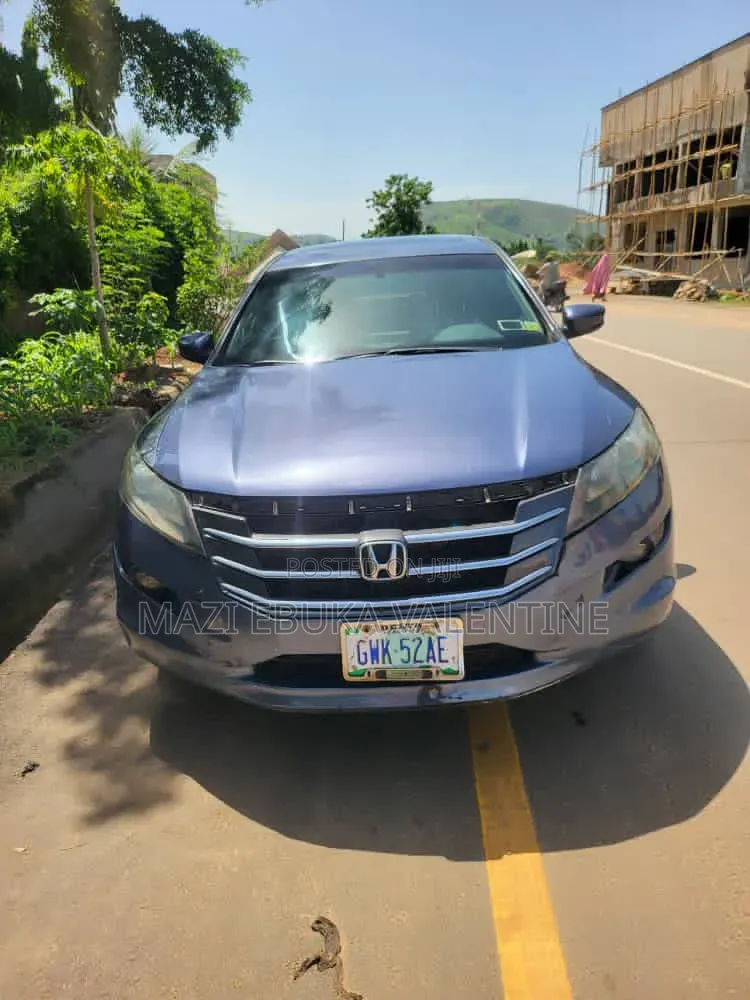 Honda Crosstour 2010 Blue