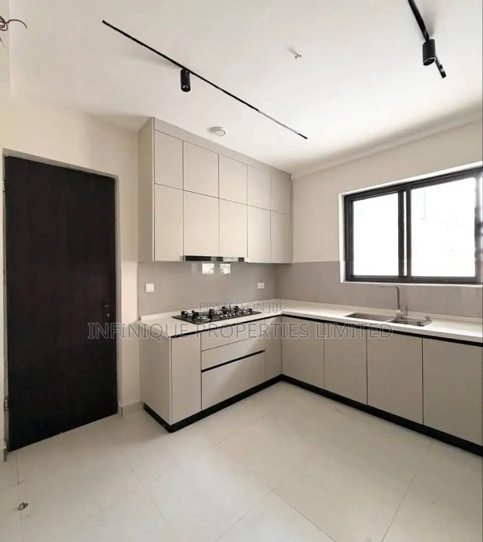 5bdrm Duplex in Parkview Estate, Ikoyi for rent