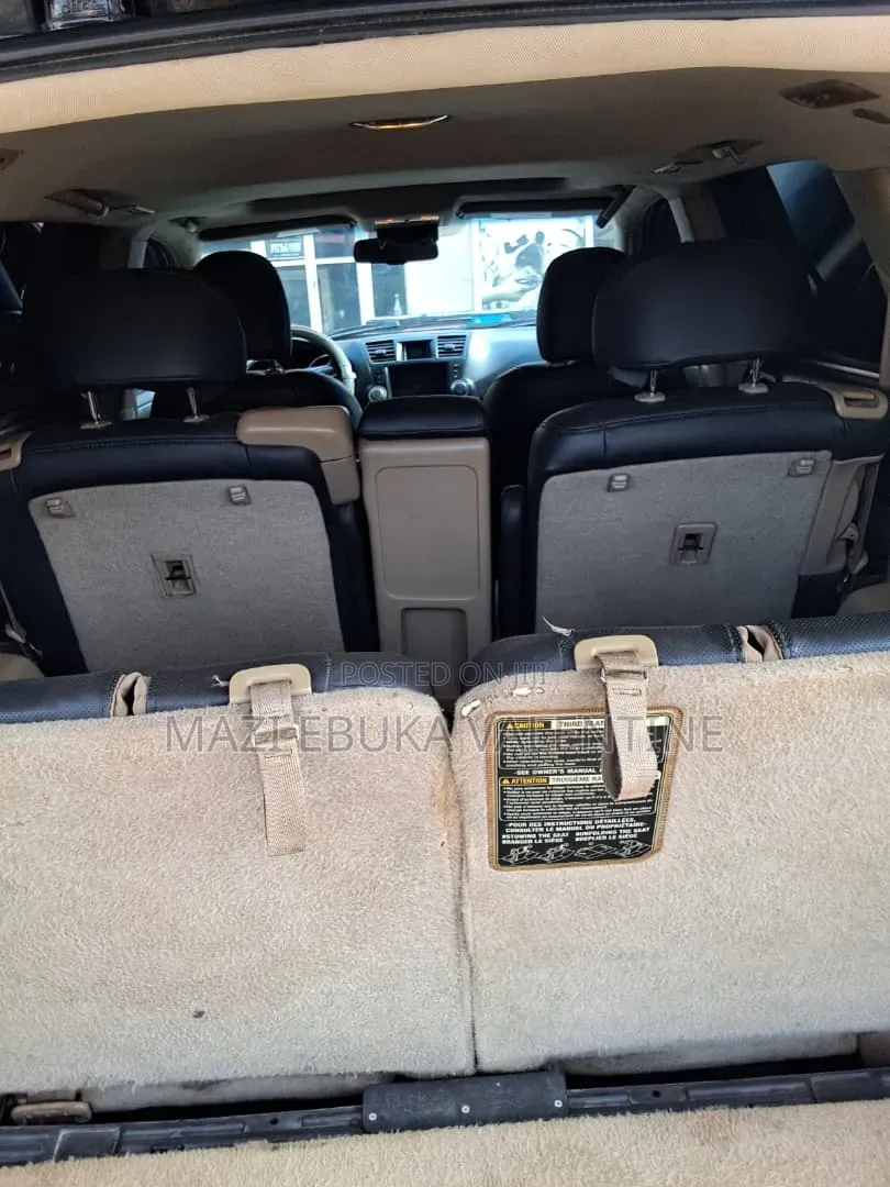 Toyota Highlander 2013 Black