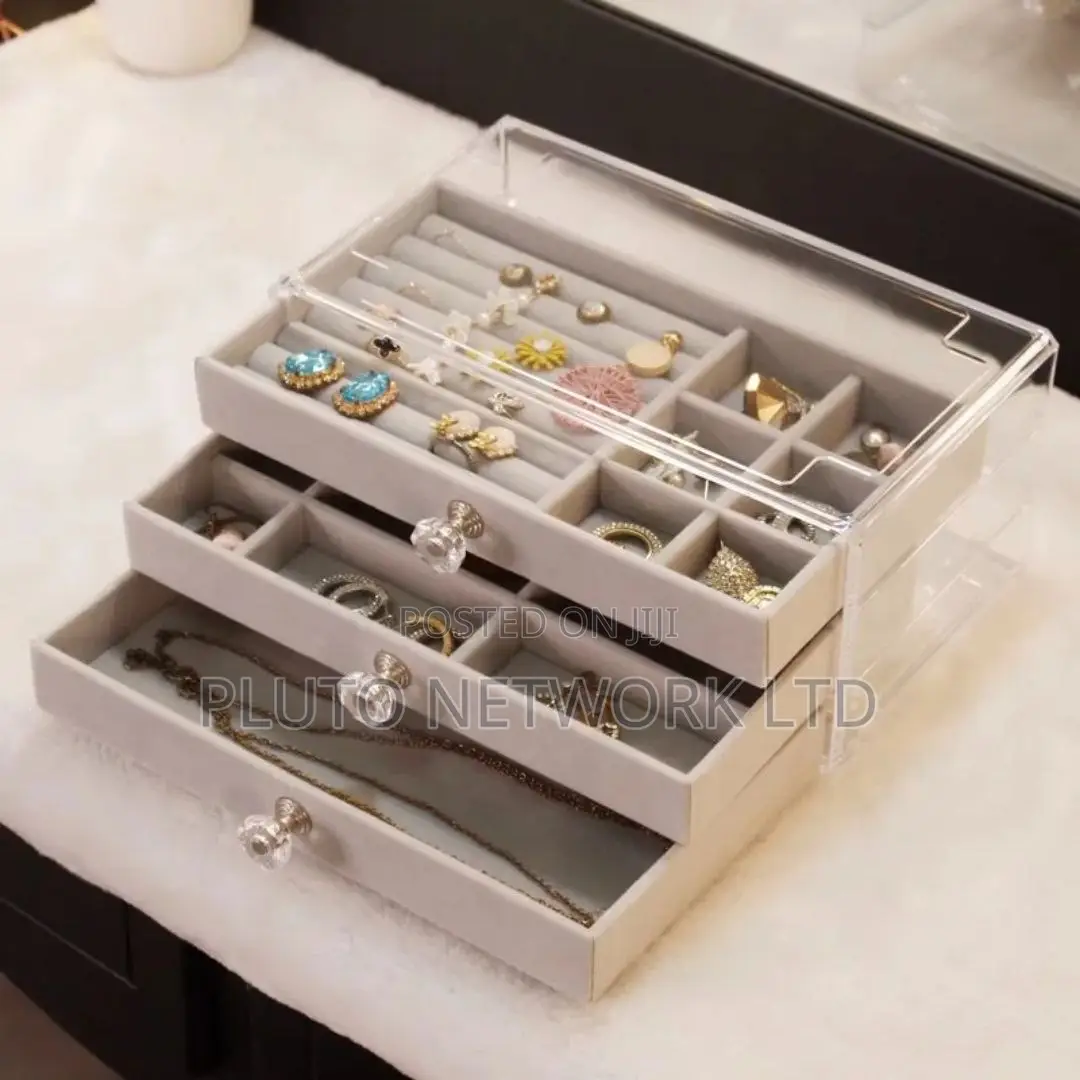 Luxury 3 Layer Velvet Jewellery Storage Box.