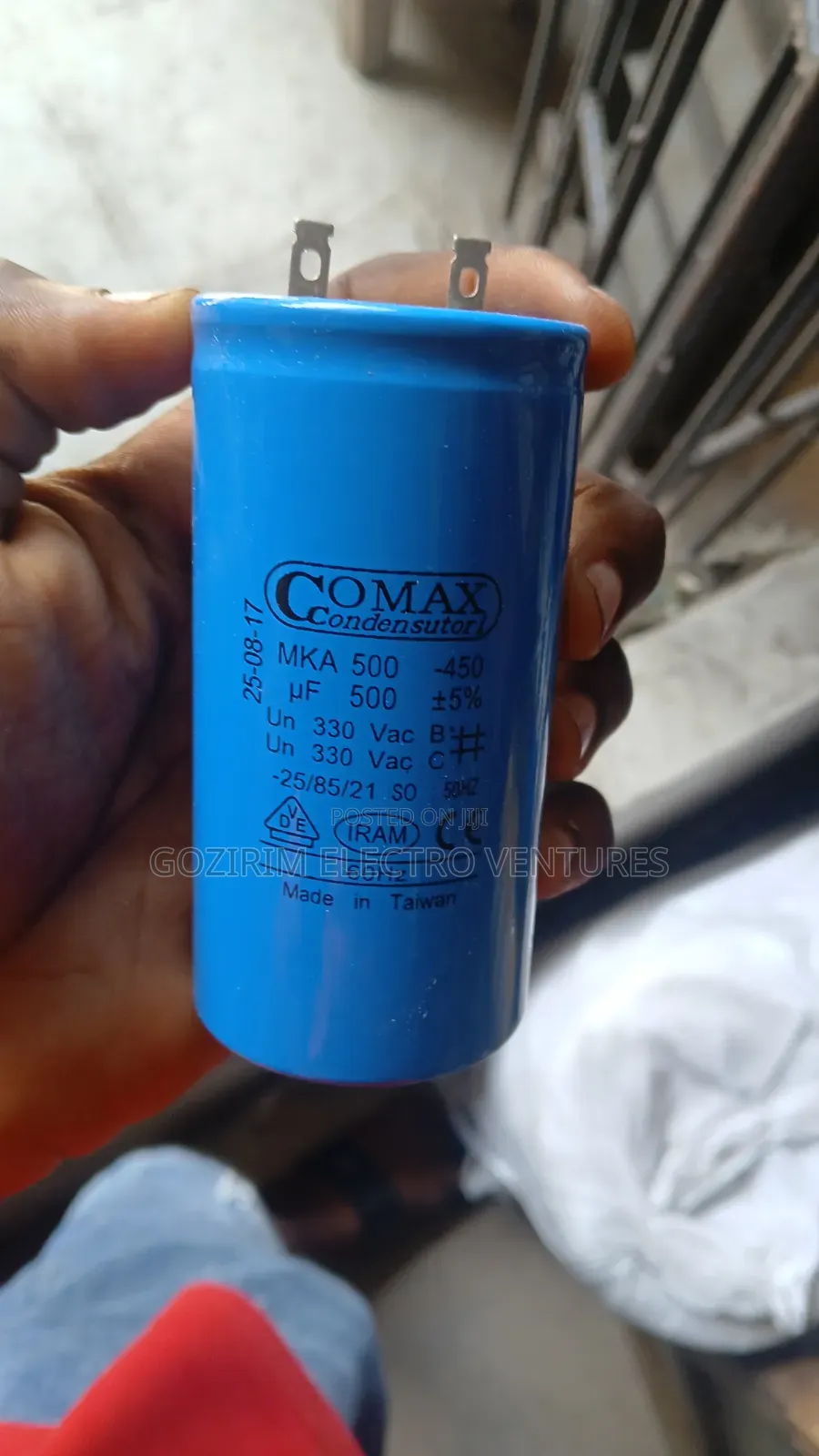 100uf/300uf/500uf/ Capacitors